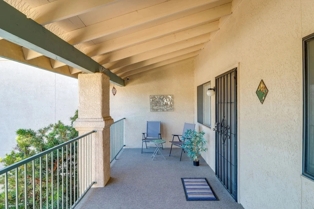 Hike, Swim & Shop: Tucson Condo w/ Balcony