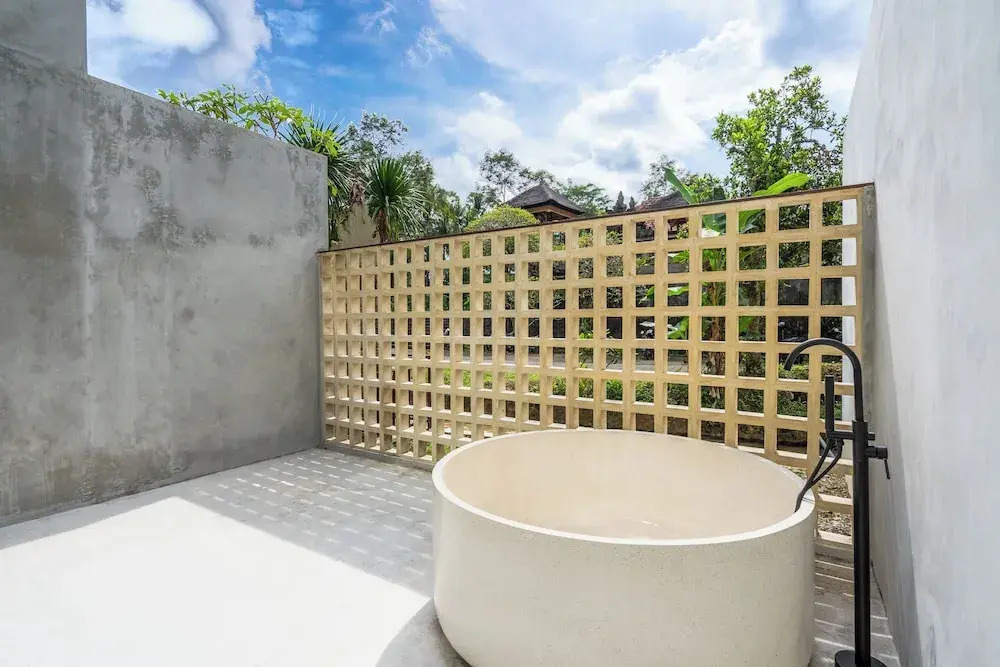 Work Stay and Unwind - Jungle Vista Apartments in Ubud by BCG