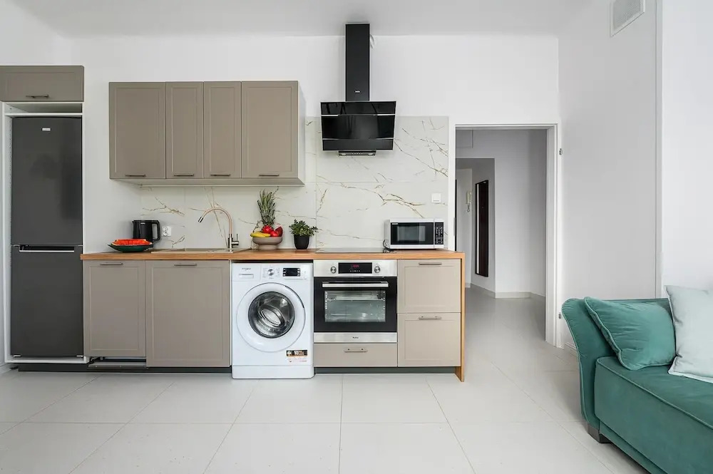 Lumina 3-room apart in the center Warsaw