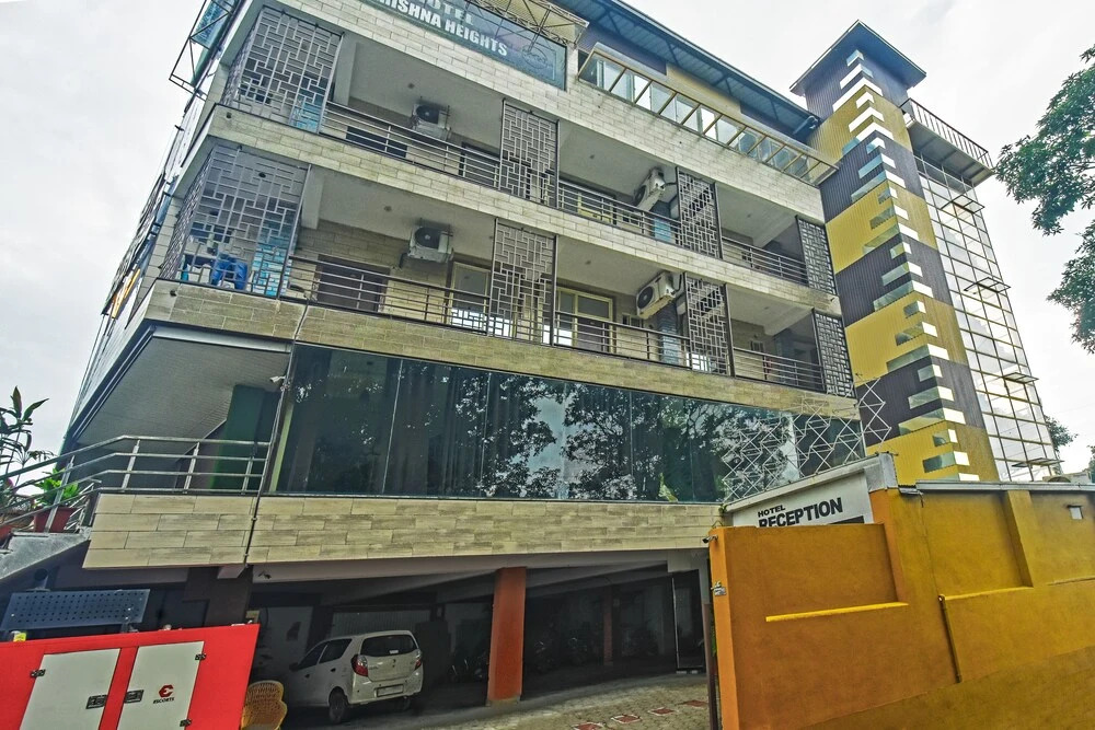 FabHotel Krishna Heights