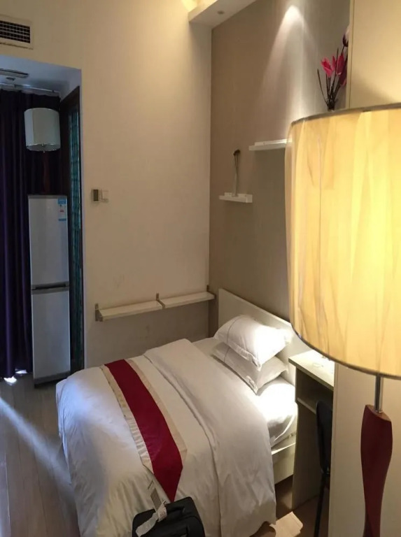 JI Hotel Chengdu Tianfu Square