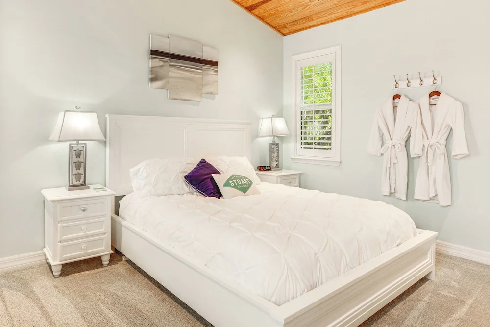Waterfront Stuart Oasis w/ Hot Tub & Dock!