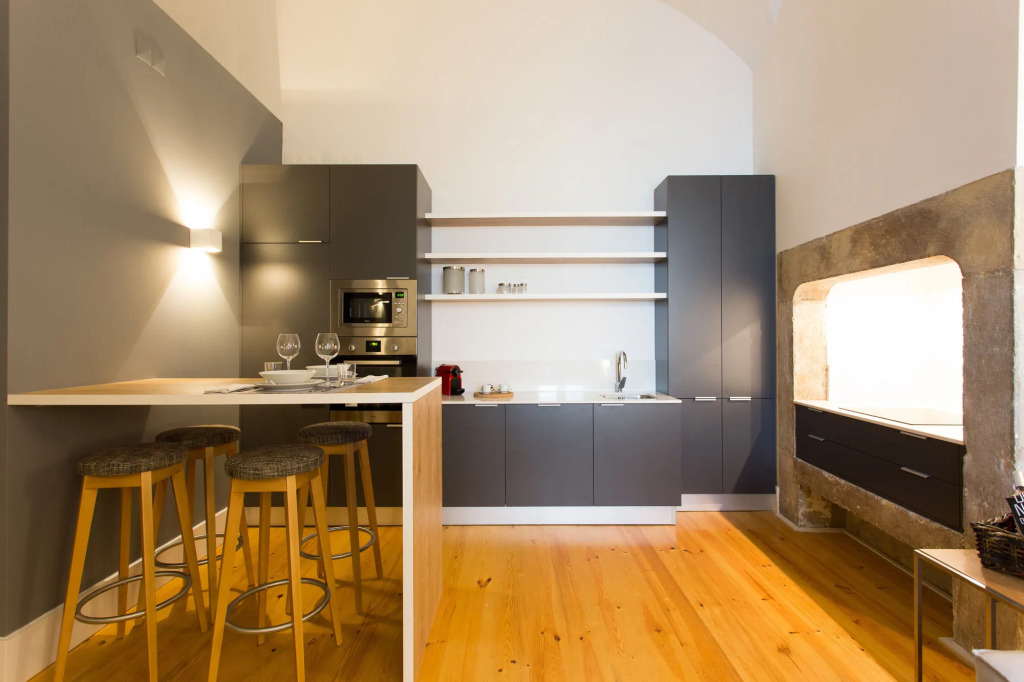 Feels Like Home Chiado Prime Suites