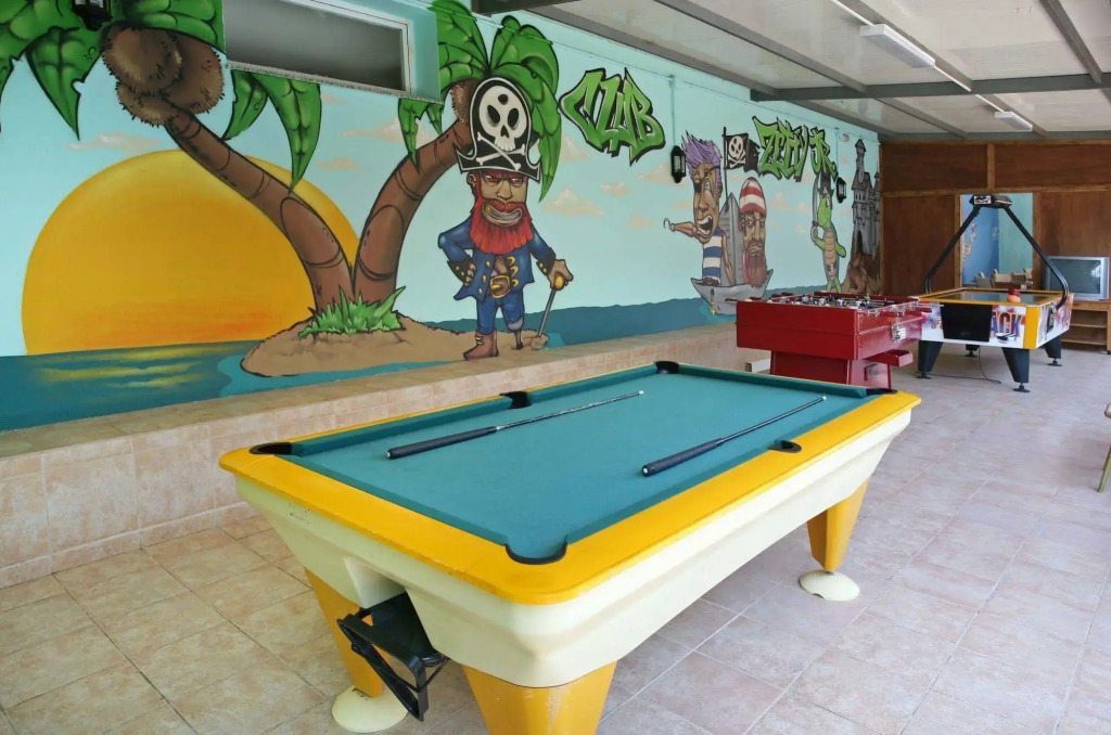 Apartamentos turísticos Jardines del Plaza