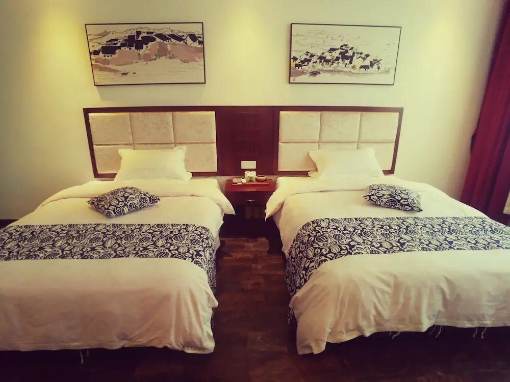 Wuzhen Shingle Hotel