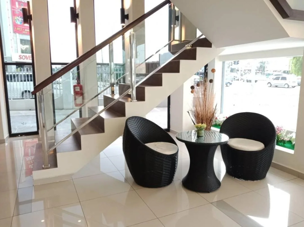 Oscar Suites Hotel