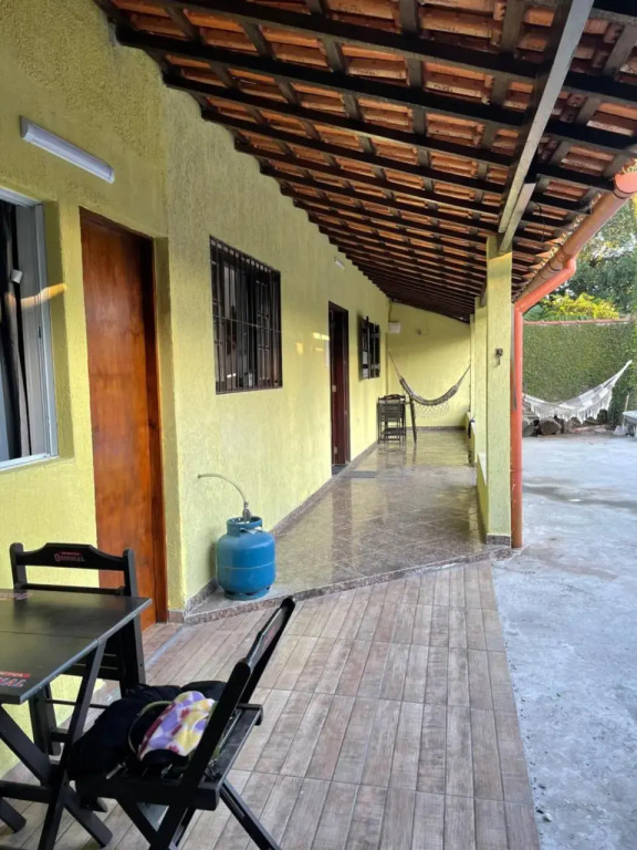 BERTIOGA suítes na praia centro