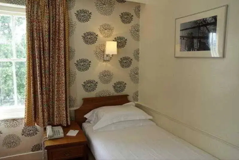 Umi Hotel
