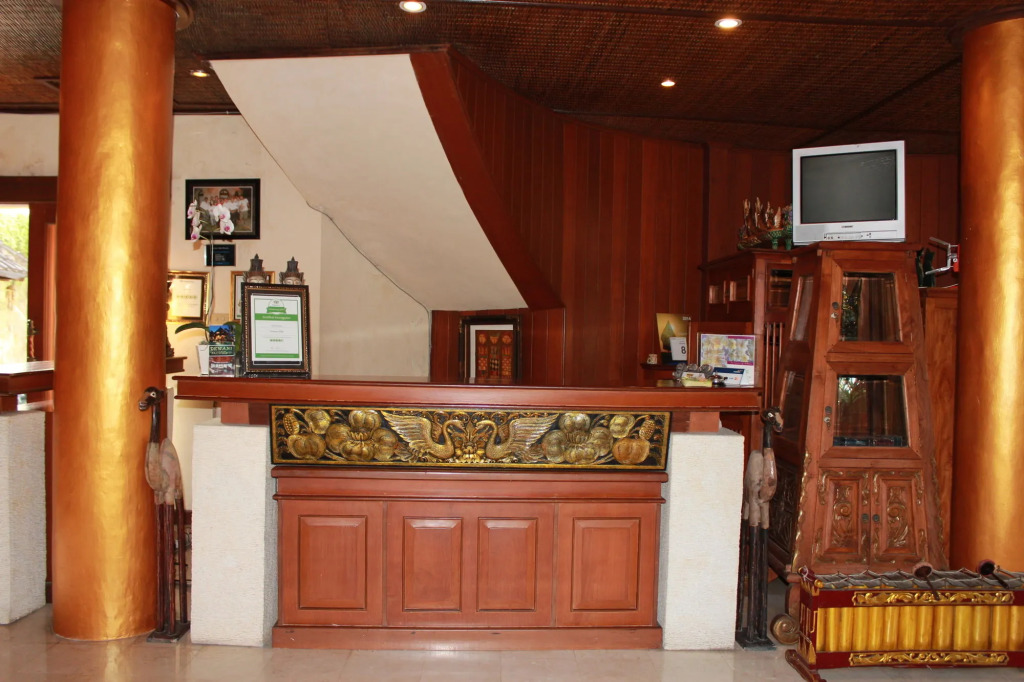 Dewani Villa Resort