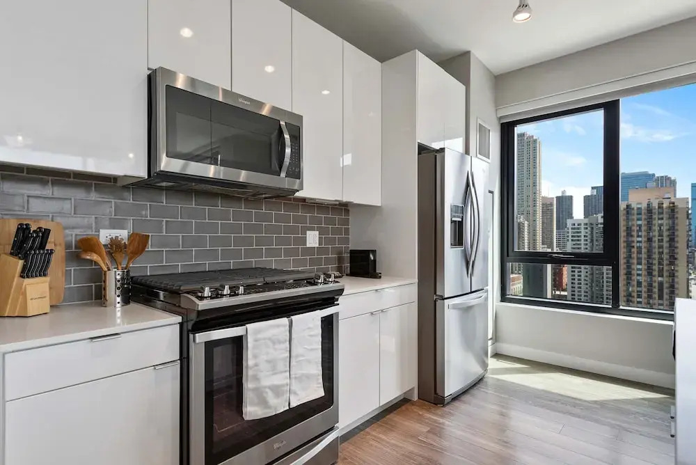 Gold Coast Group Stay 2 Modern 2BR Apartments