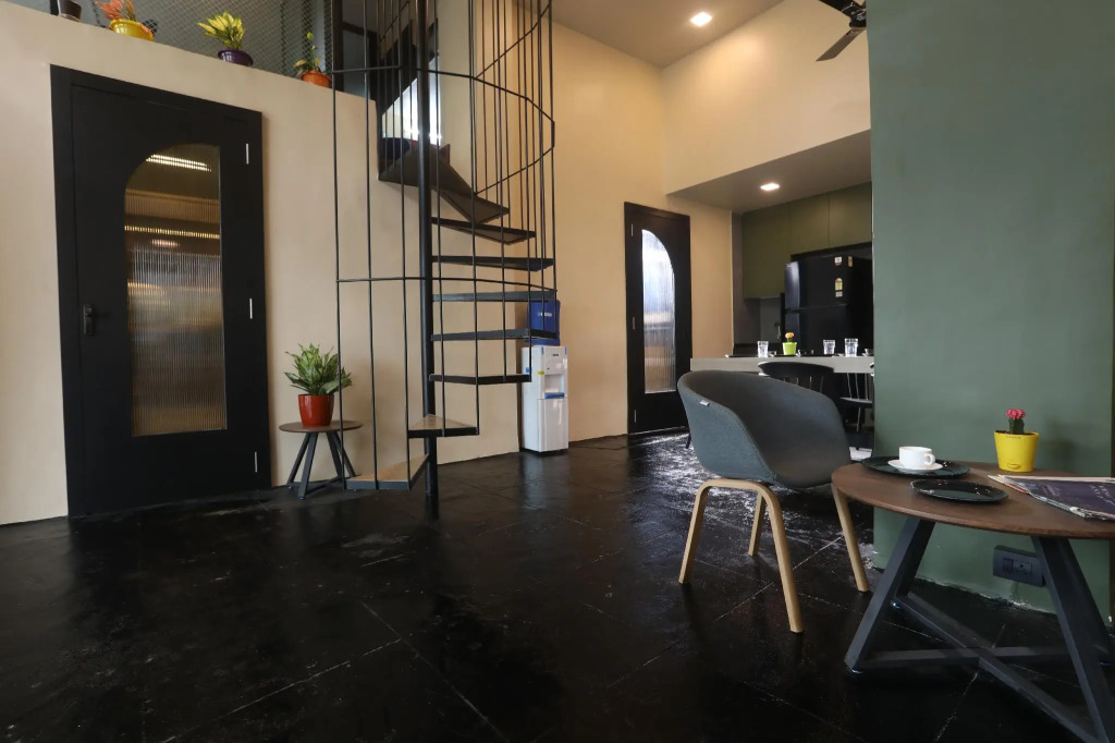 Mayura Aureole Co-living - Hostel