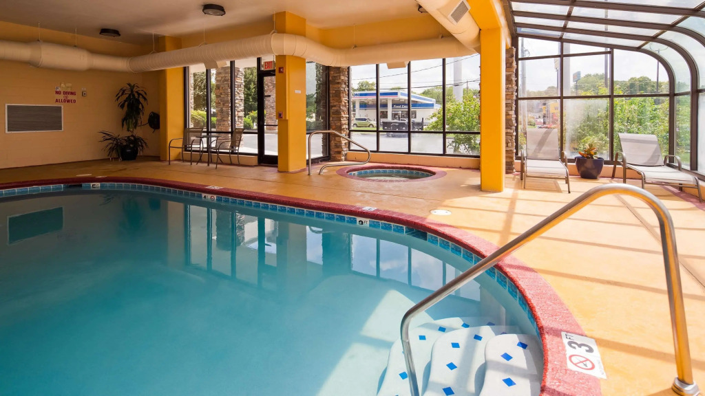 Best Western Knoxville Suites - Downtown