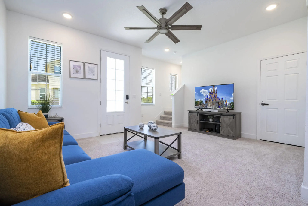Splendid 4Bd Close to Disney Holly Village 132