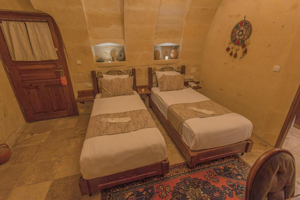 Osmanbey Cave House
