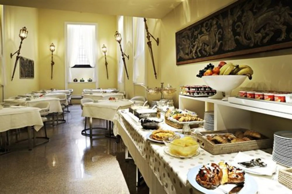 Hotel Gran Duca Di York