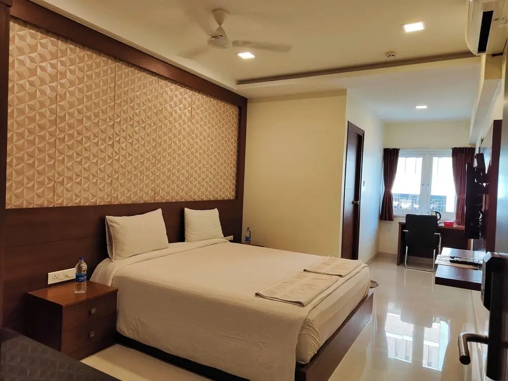 A and M Rooms and Residences