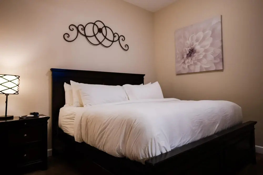 2 Bedroom Lake View Villa - Unit 309