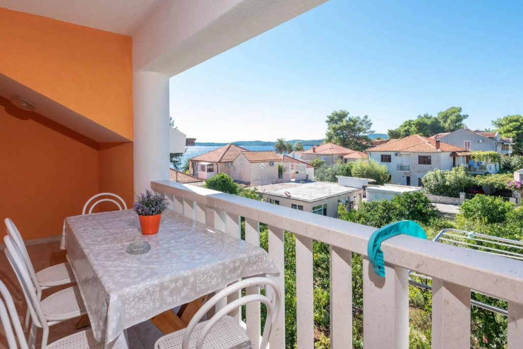 Ora  - Apartments with Pool - A11(4+2)