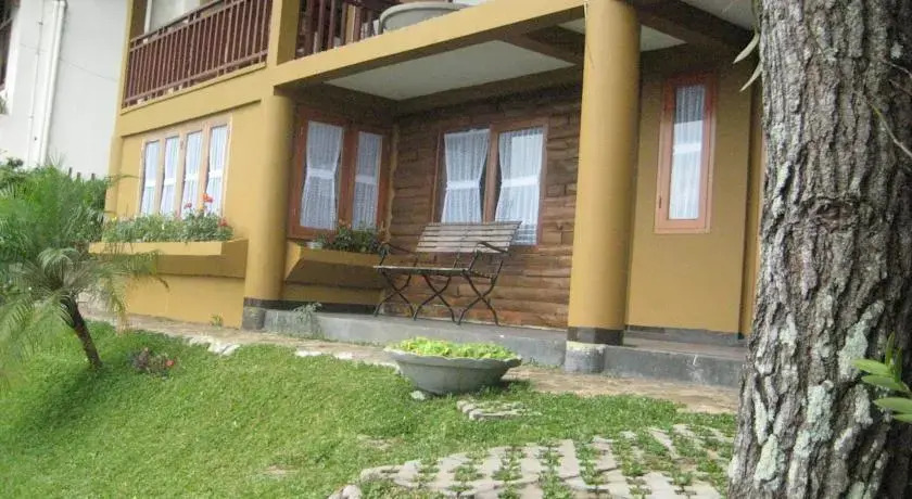 De Bukit Dago Villa