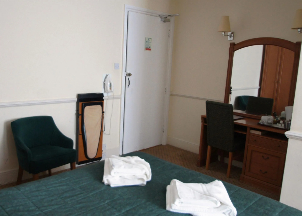 New Westcliff Hotel