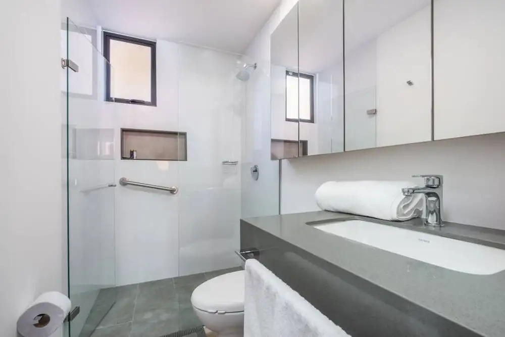 Go Living Suites - 402