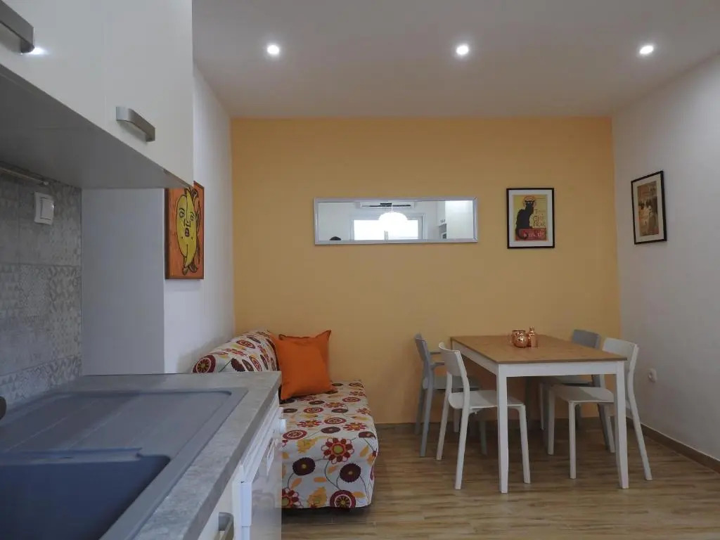 Carob Tree Apartments Klek