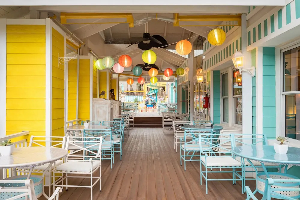 Club House Hotel