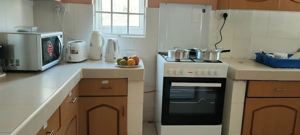 Azanza Mtwapa Holiday Home-B