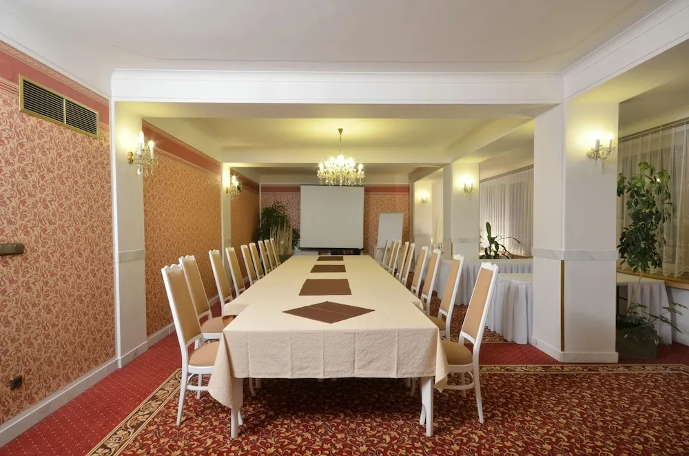 Hotel Ostrov