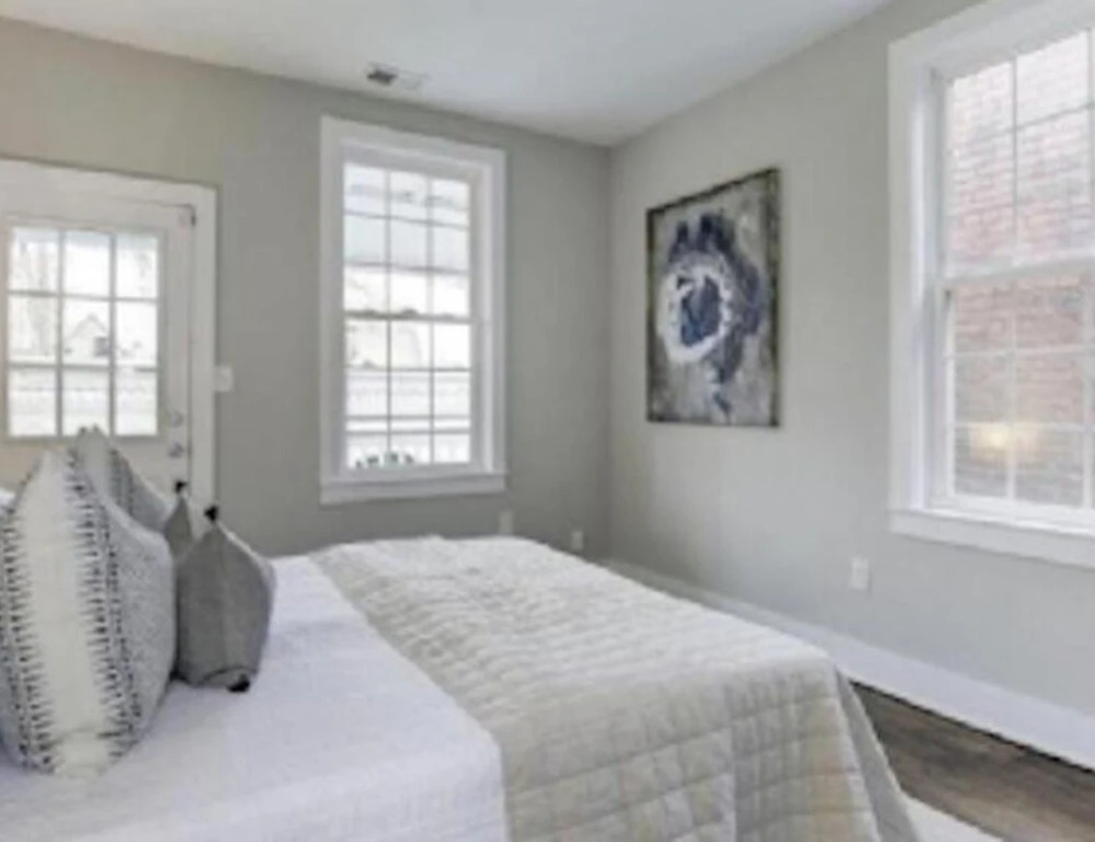 Elegant Washington DC 3 Bedroom Victorian Row House 6 Guests