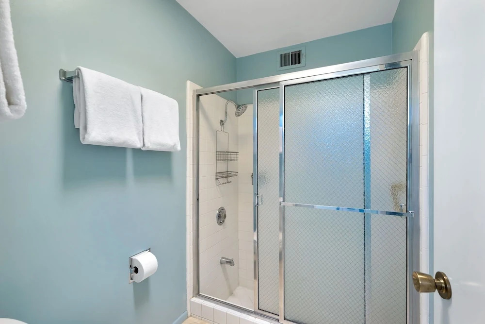 Mid-mod Krisel Getaway Walkable on El Paseo