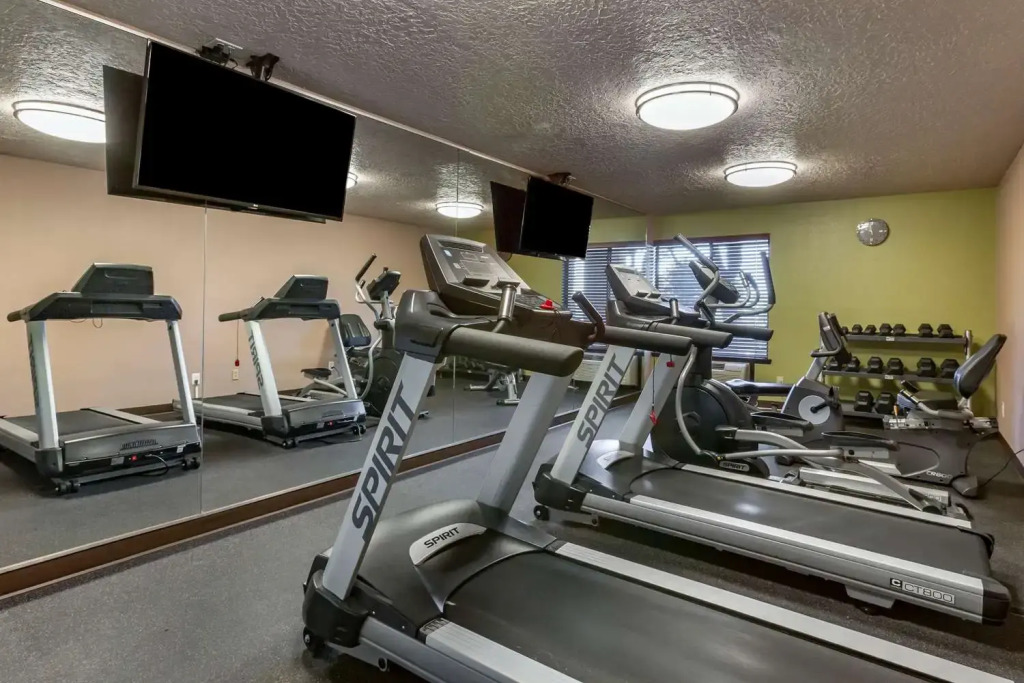 Best Western Airport Albuquerque InnSuites Hotel & Suites