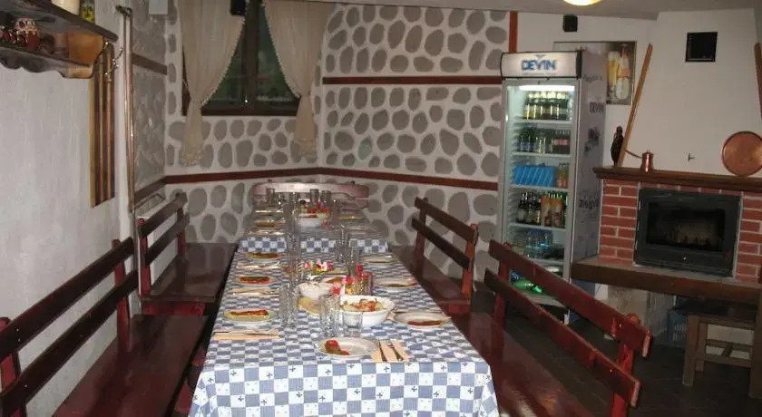 Stoyanova Guest House