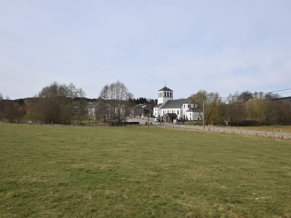 Amazing Holiday Home in Sainte-ode With Garden