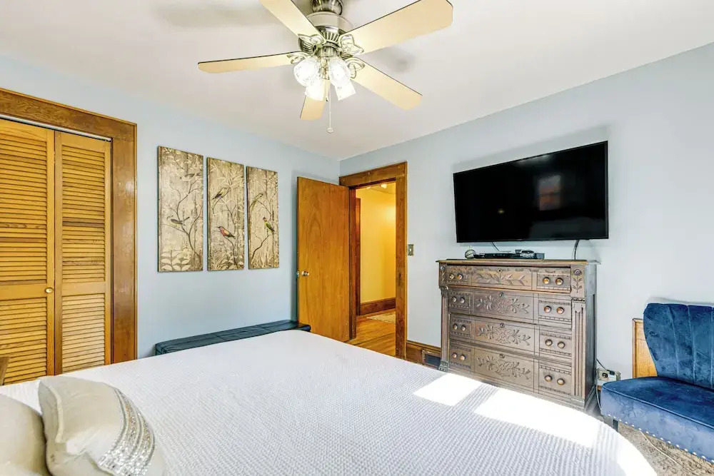 Lovely Waynesville Home w/ Yard: Pet Friendly