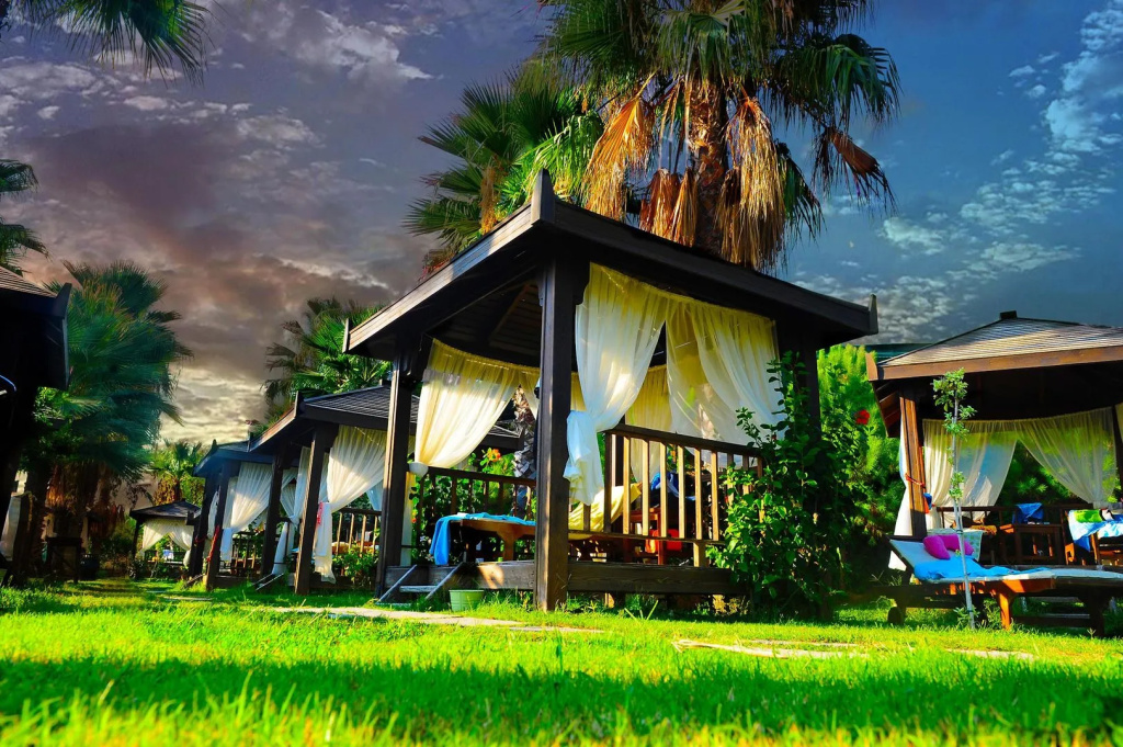 Mukarnas Spa & Resort Hotel