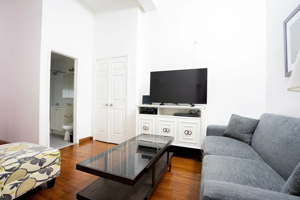Murray Hill Apartments 30 Day Rentals
