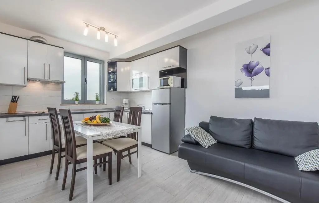Apartments Kimi