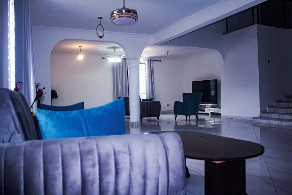 Exclusive Villa in 5 Hideout East Legon