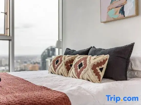 North Facing High floor CBD City Sanctuary with Breathtaking Views