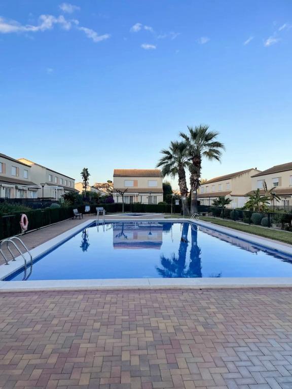 RESIDENCIAL NOVA OROPESA REF 016