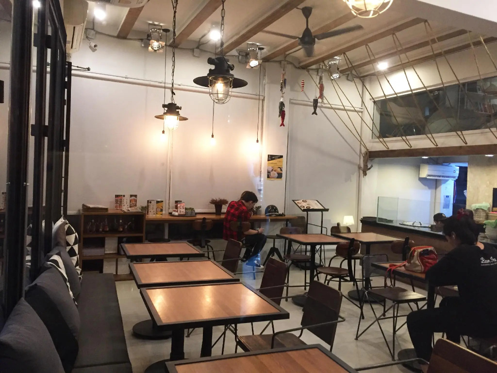 3Howw Hostel @ Sukhumvit 21