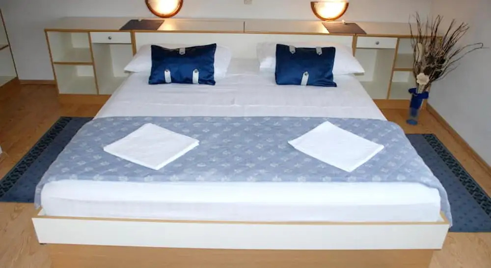 Apartment With 2 Bedrooms In Supetar With Wonderful Sea View Terrace And Wifi