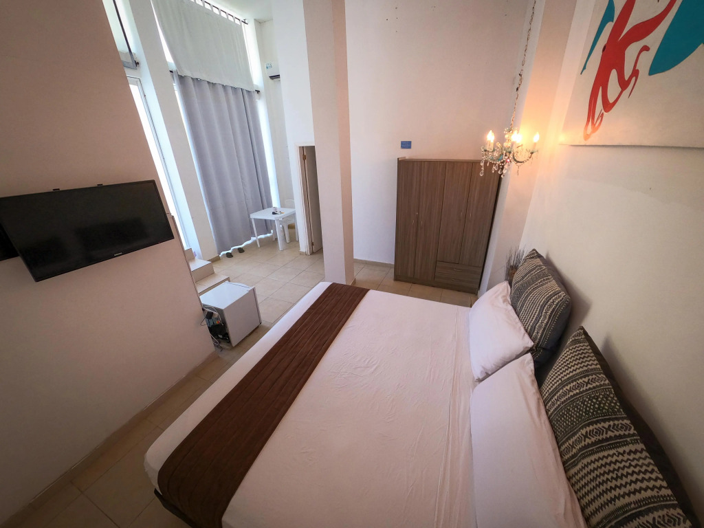 Ocean Breeze Boutique Hotel