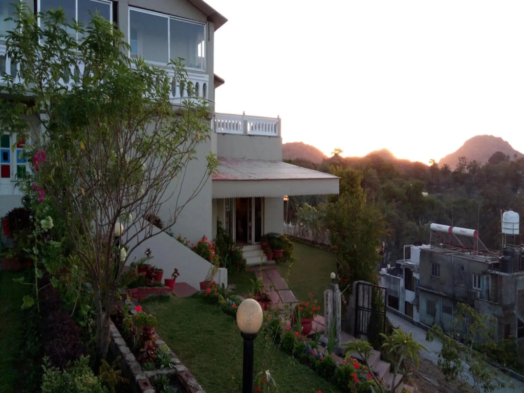 Hotel Udai Garh (A Family Hotel)