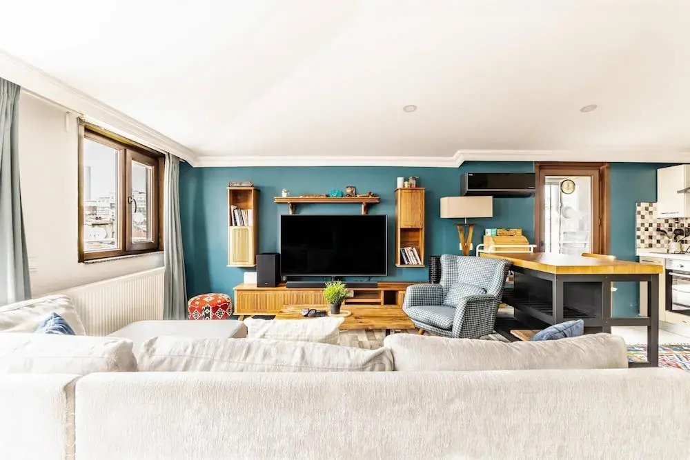 Central and Cozy Flat with Terrace in Sisli