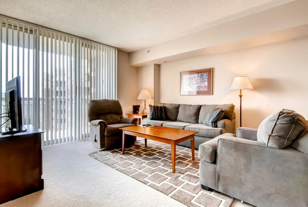 Luxury Apartments at Pentagon City center