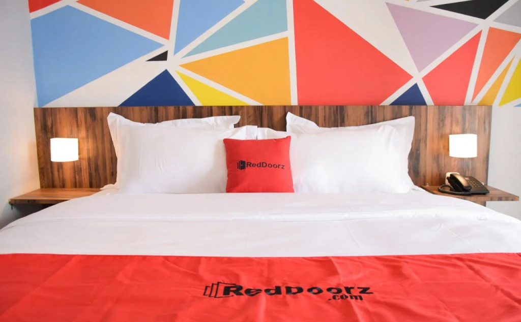 RedDoorz Plus near UNIMED Medan