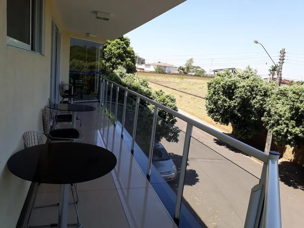 Cristal Palace Inn