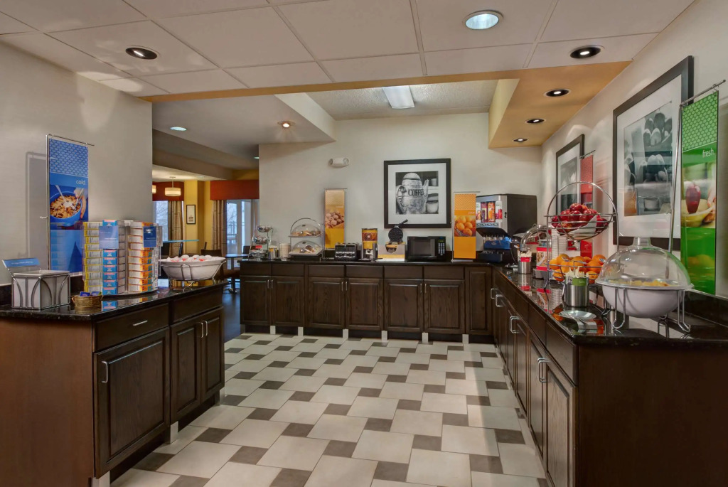 Hampton Inn by Hilton Milwaukee Northwest